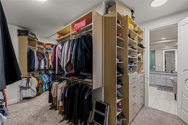 1901 Newport Bay Drive, Las Vegas, NV 89117