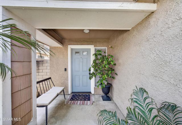 3072 Lamplighter Street, Simi Valley, CA 93065