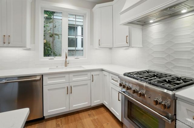 1227 Corbett Street, Cincinnati, OH 45208