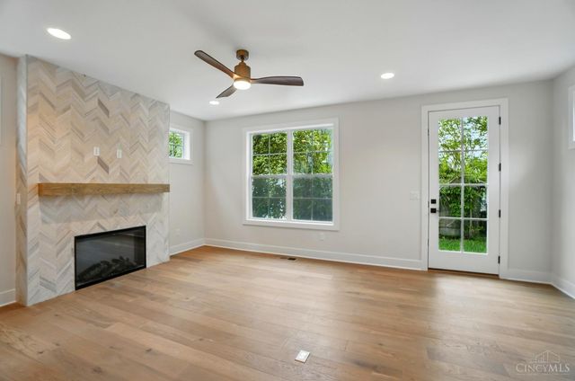 1227 Corbett Street, Cincinnati, OH 45208