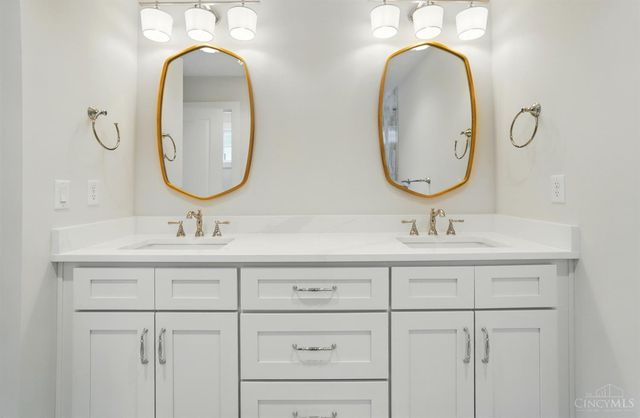 1227 Corbett Street, Cincinnati, OH 45208