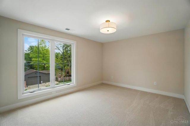 1227 Corbett Street, Cincinnati, OH 45208