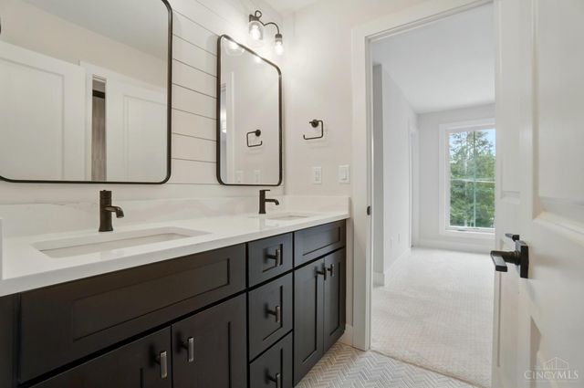 1227 Corbett Street, Cincinnati, OH 45208