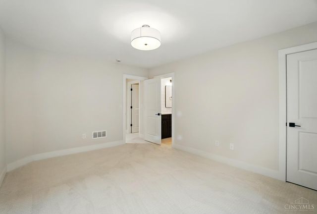 1227 Corbett Street, Cincinnati, OH 45208