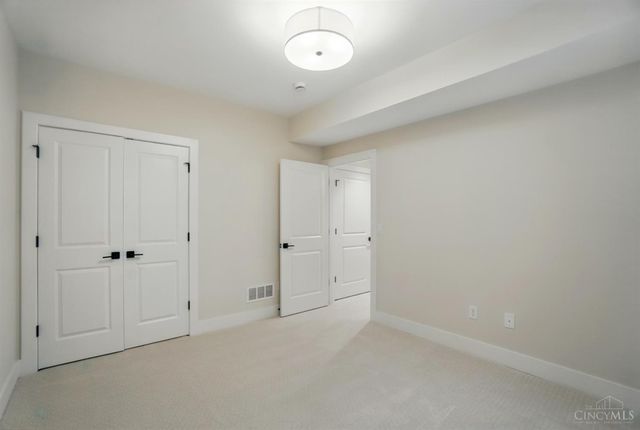 1227 Corbett Street, Cincinnati, OH 45208