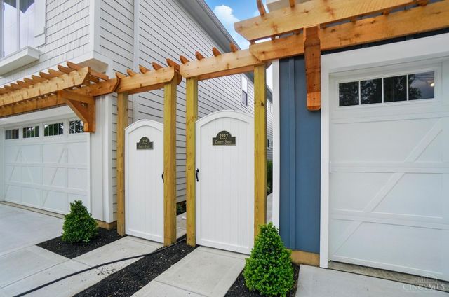 1227 Corbett Street, Cincinnati, OH 45208