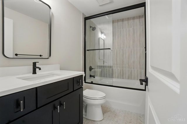 1227 Corbett Street, Cincinnati, OH 45208