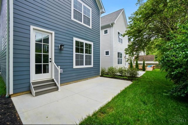 1227 Corbett Street, Cincinnati, OH 45208