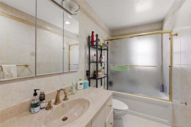 15163 19th Avenue, Whitestone, NY 11357