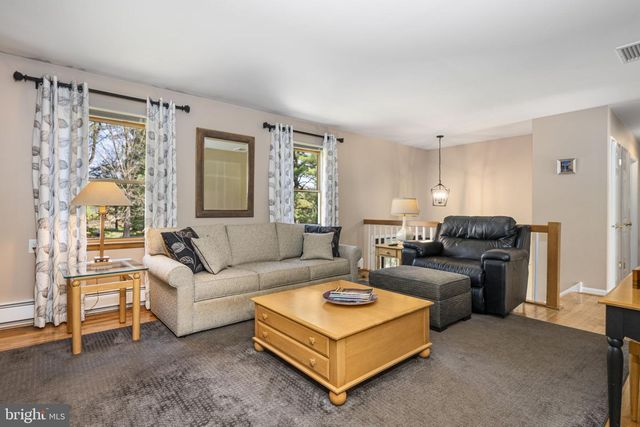 478 DOUGLAS DR, West Chester, PA 19380