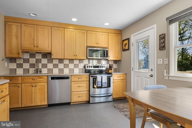 478 DOUGLAS DR, West Chester, PA 19380