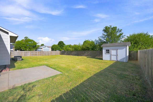 5402 S Victoria Ct., Wichita, KS 67216
