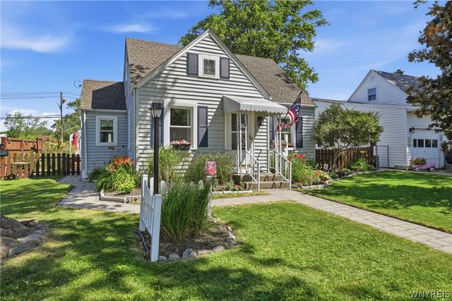28 Cloverdale Road, Cheektowaga, NY 14225