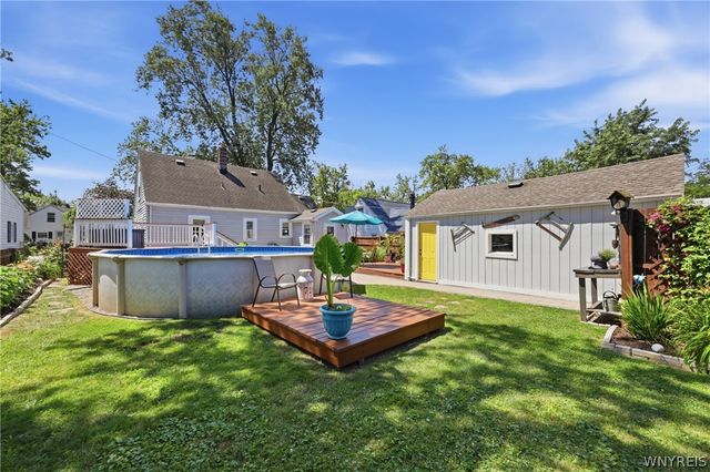 28 Cloverdale Road, Cheektowaga, NY 14225