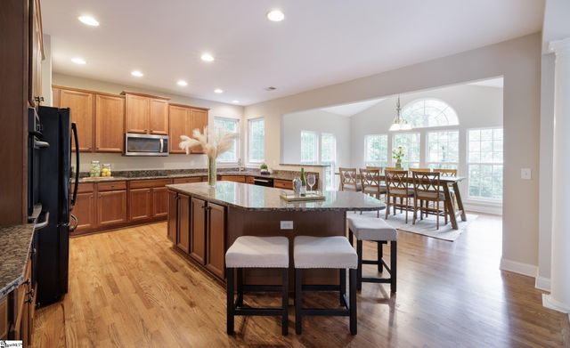 11 Brighthaven Court, Simpsonville, SC 29681