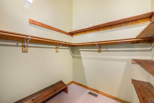 1643 SW Hodges RD, Topeka, KS 66615