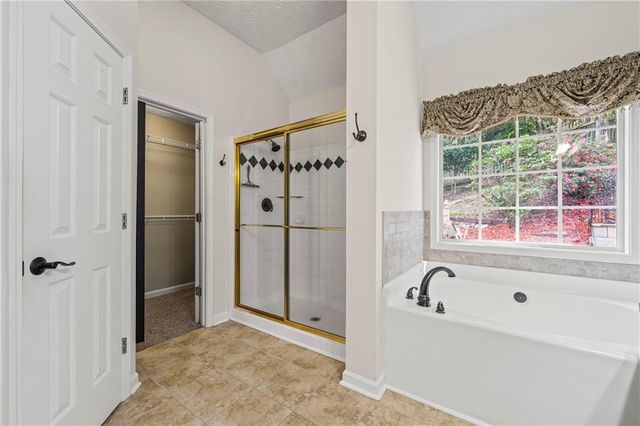 3200 Golden Spring Drive, Buford, GA 30519