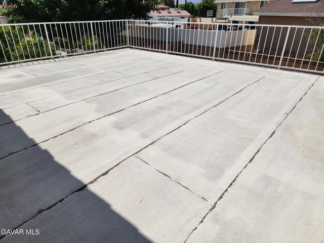 450 Fairway Drive, Palmdale, CA 93551