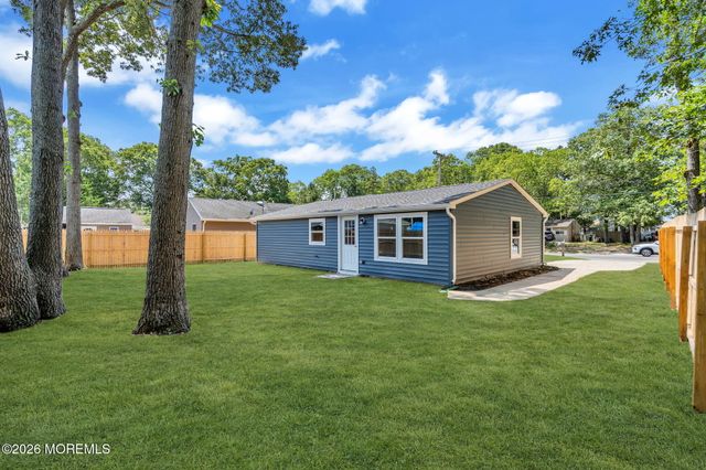 614 Beach Boulevard, Forked River, NJ 08731