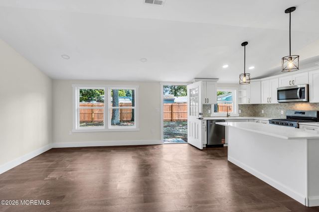 614 Beach Boulevard, Forked River, NJ 08731