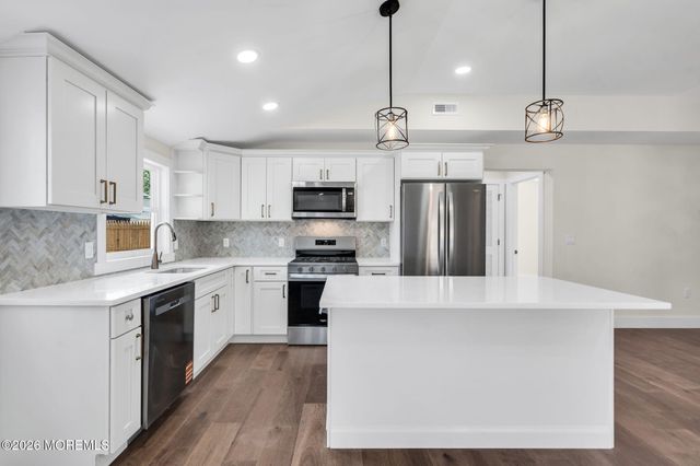 614 Beach Boulevard, Forked River, NJ 08731