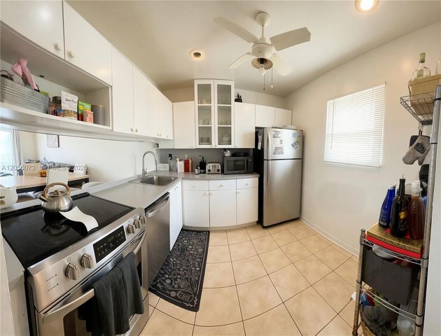 7860 Camino Real 311, Miami, FL 33143
