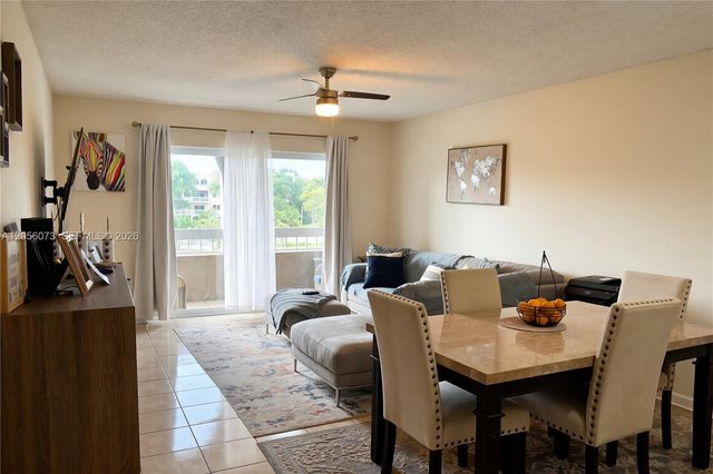 7860 Camino Real 311, Miami, FL 33143