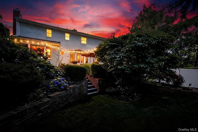 3 Stimson Place, Huntington, NY 11743