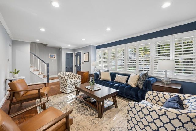 3 Stimson Place, Huntington, NY 11743