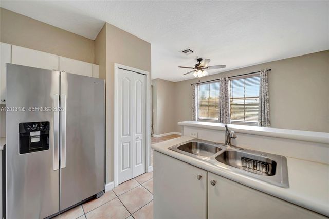 4361 SW 160th Ave 208, Miramar, FL 33027
