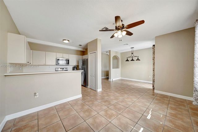 4361 SW 160th Ave 208, Miramar, FL 33027