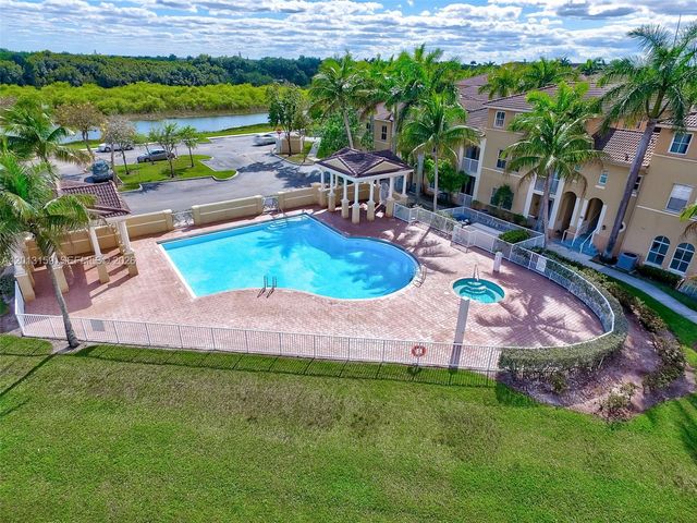 4361 SW 160th Ave 208, Miramar, FL 33027