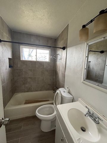 4855 Elena Street, Dallas, TX 75216