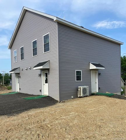 26 Grand Street, Marlboro, NY 12542