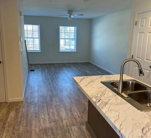 26 Grand Street, Marlboro, NY 12542