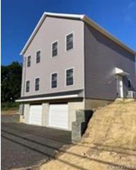 26 Grand Street, Marlboro, NY 12542
