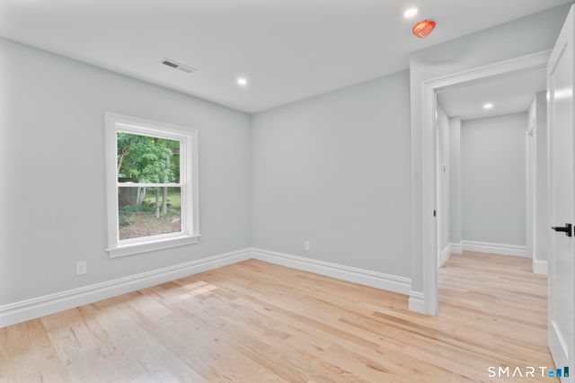 28 Spruce Mountain Road, Danbury, CT 06810