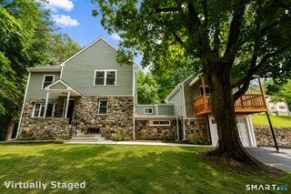 28 Spruce Mountain Road, Danbury, CT 06810