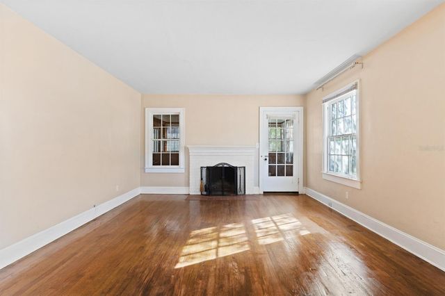 1208 NW 16TH AVENUE, Gainesville, FL 32601