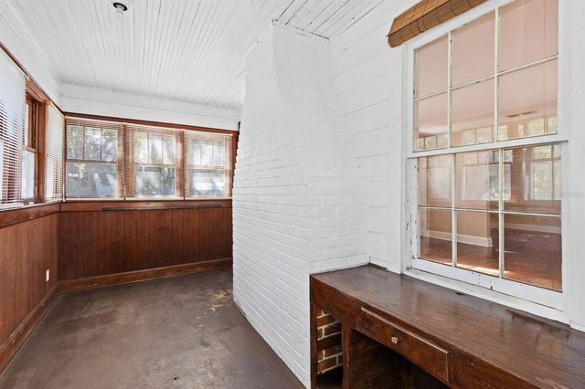 1208 NW 16TH AVENUE, Gainesville, FL 32601