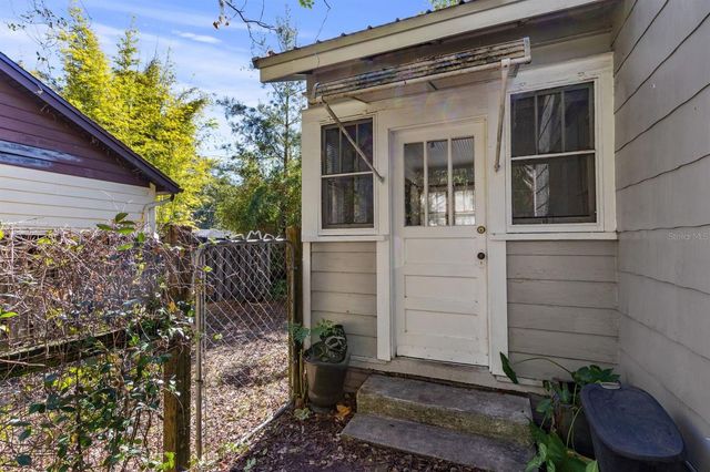 1208 NW 16TH AVENUE, Gainesville, FL 32601