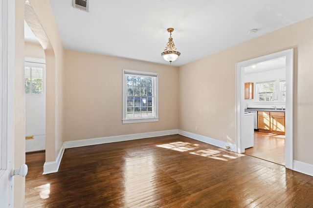 1208 NW 16TH AVENUE, Gainesville, FL 32601