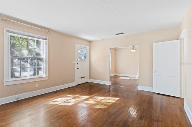 1208 NW 16TH AVENUE, Gainesville, FL 32601