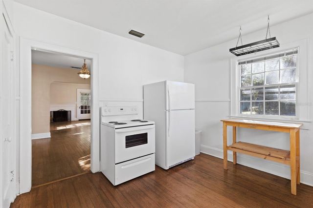 1208 NW 16TH AVENUE, Gainesville, FL 32601