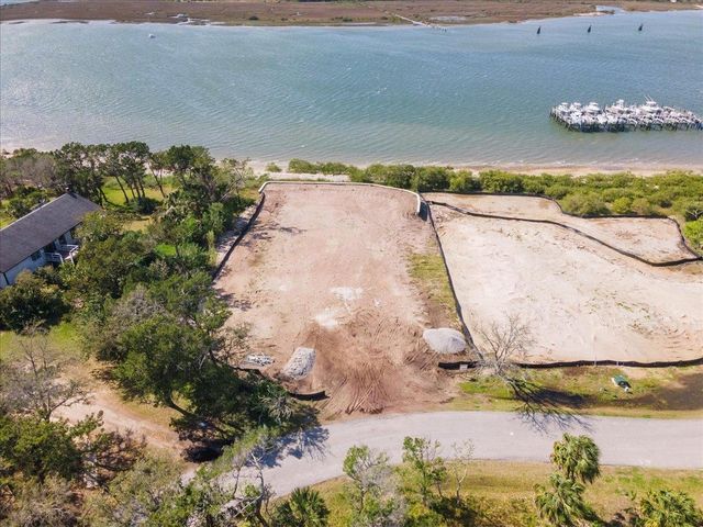 186 Pelican Reef Dr, St Augustine, FL 32080