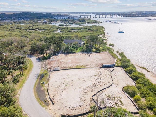 186 Pelican Reef Dr, St Augustine, FL 32080