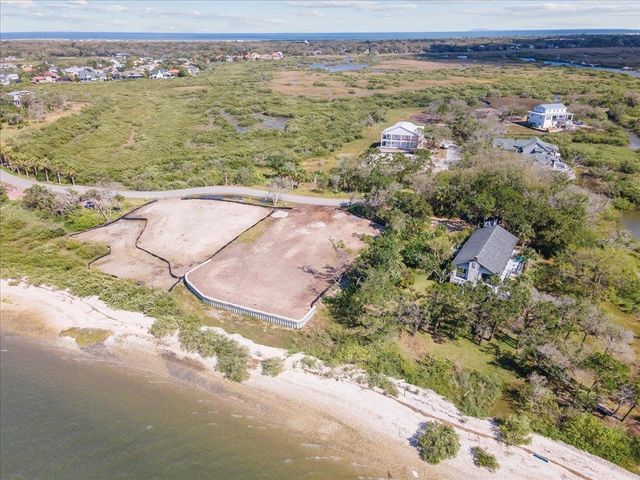 186 Pelican Reef Dr, St Augustine, FL 32080