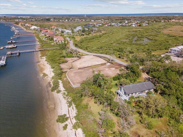 186 Pelican Reef Dr, St Augustine, FL 32080