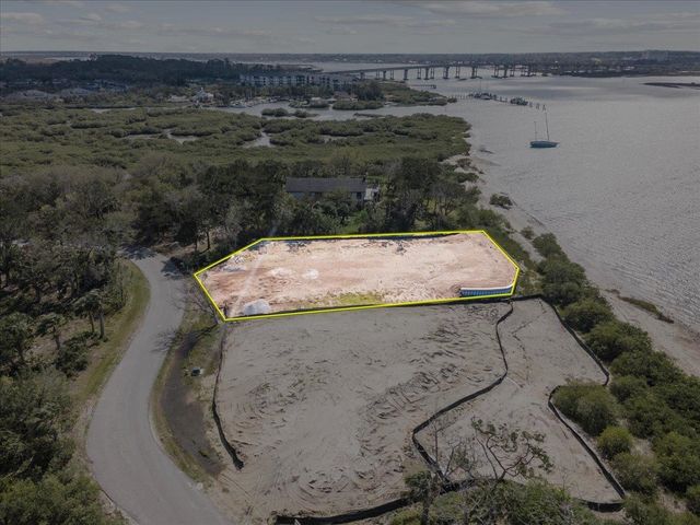 186 Pelican Reef Dr, St Augustine, FL 32080