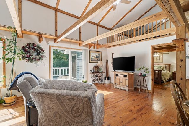 955 Lower Tails Creek Road, Ellijay, GA 30540